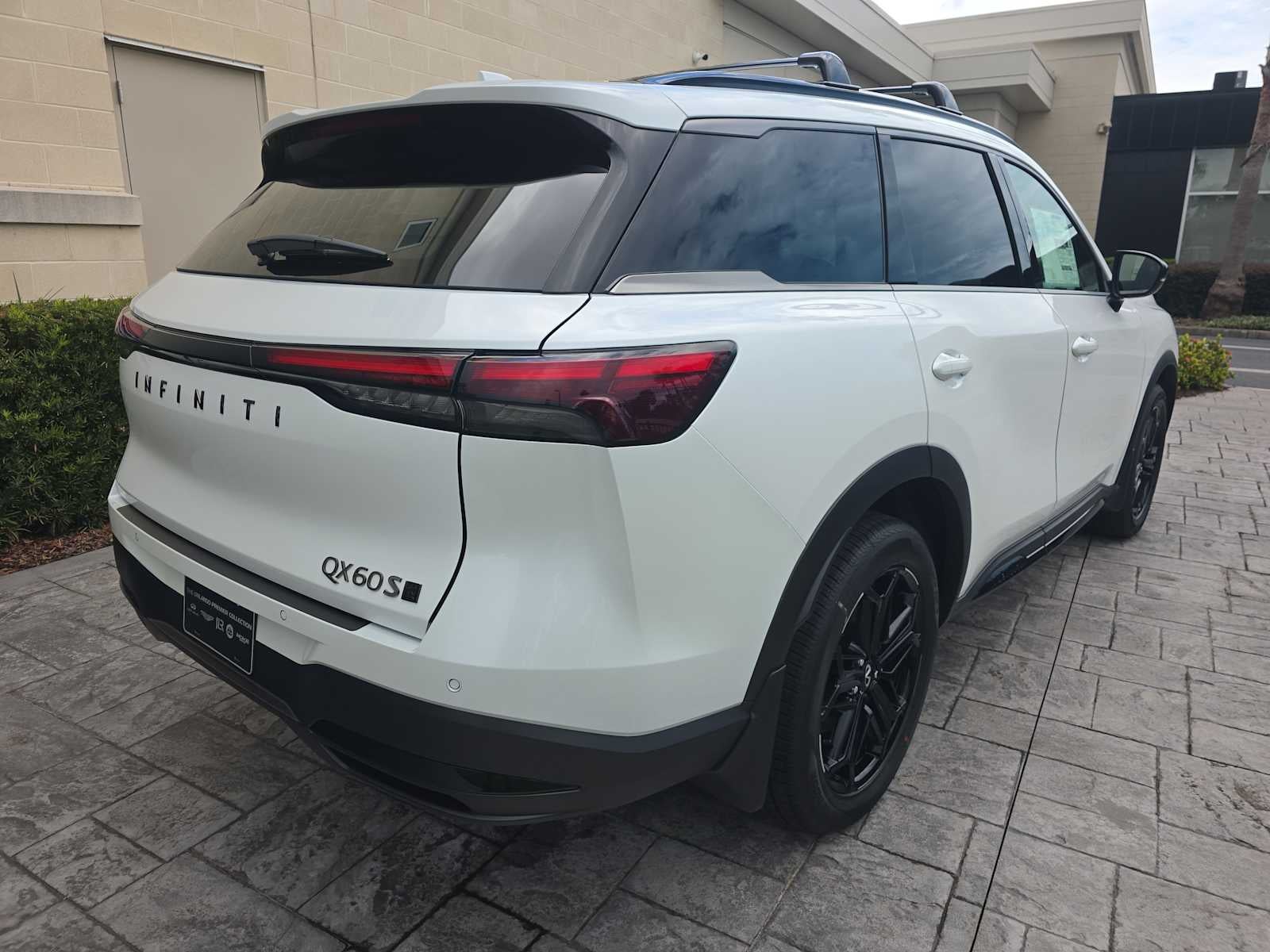 2027 INFINITI QX60 SPORT