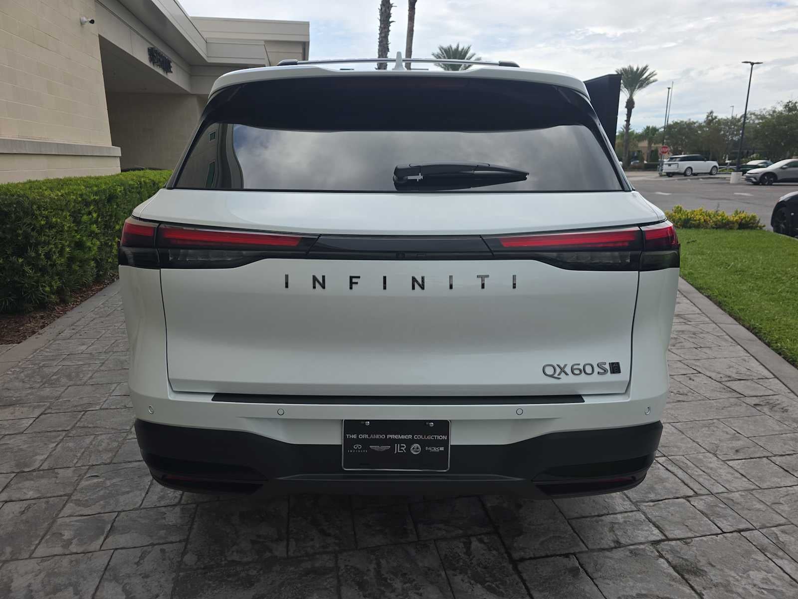 2027 INFINITI QX60 SPORT