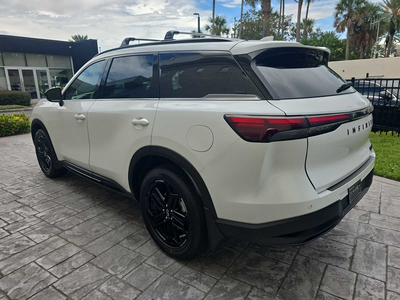 2027 INFINITI QX60 SPORT