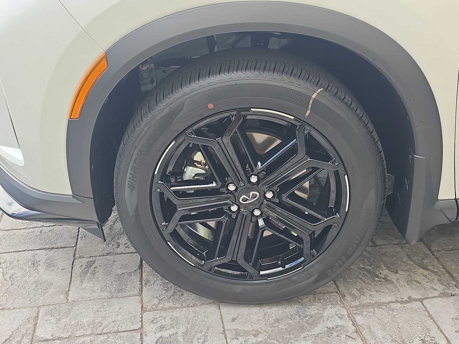 2027 INFINITI QX60 SPORT