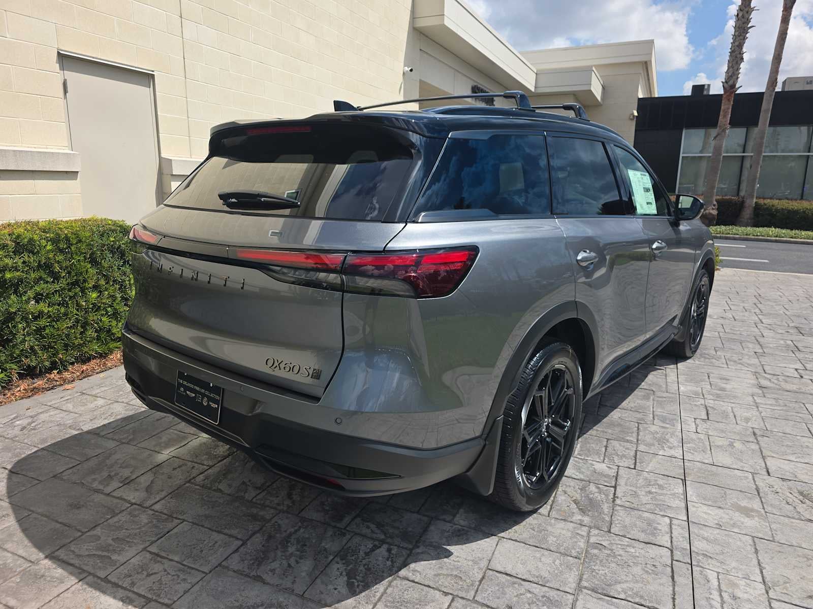 2027 INFINITI QX60 SPORT