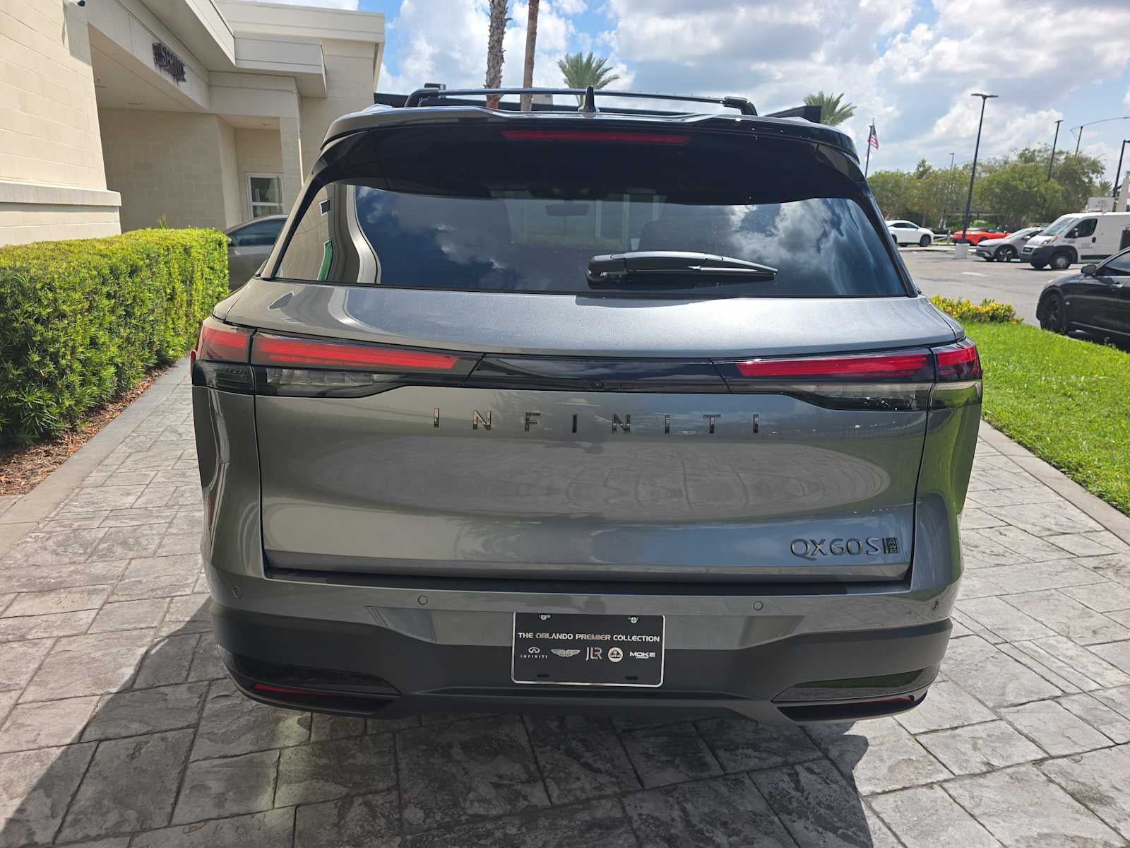 2027 INFINITI QX60 SPORT