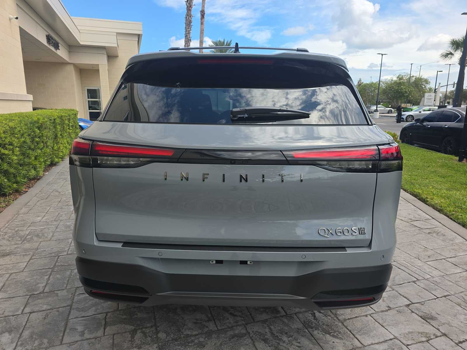 2027 INFINITI QX60 SPORT