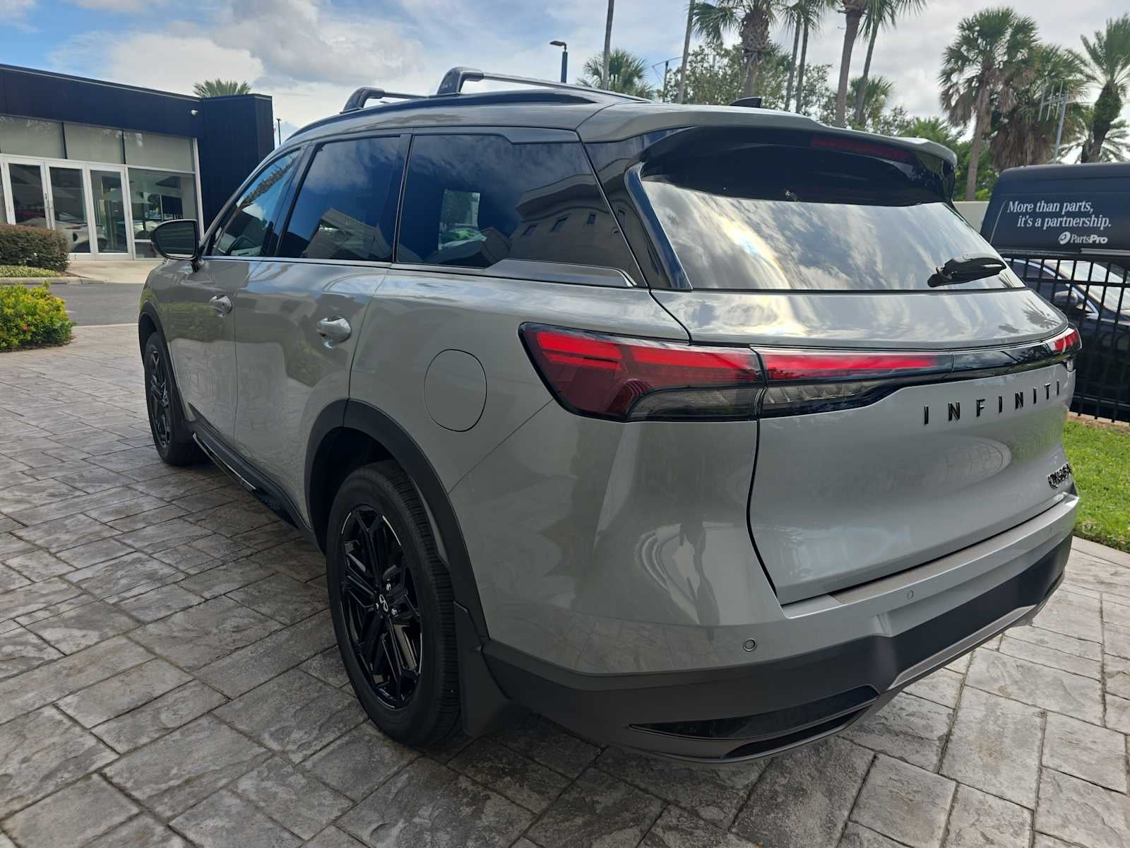 2027 INFINITI QX60 SPORT