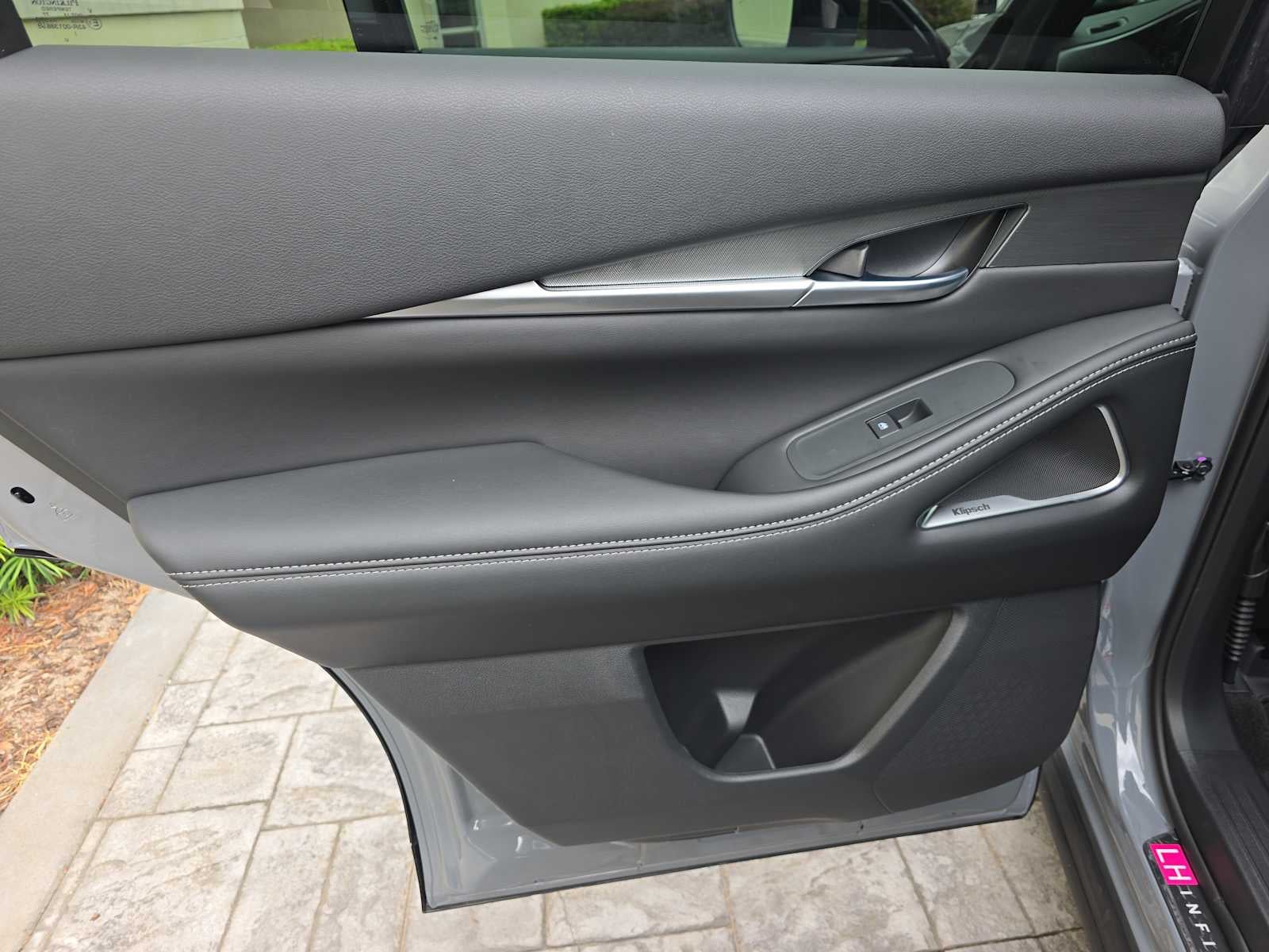 2027 INFINITI QX60 SPORT