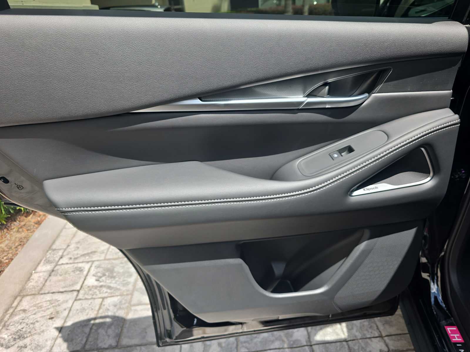 2027 INFINITI QX60 SPORT