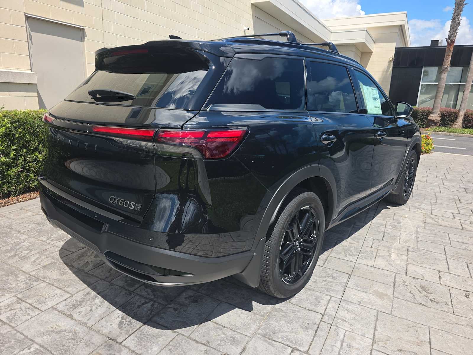 2027 INFINITI QX60 SPORT