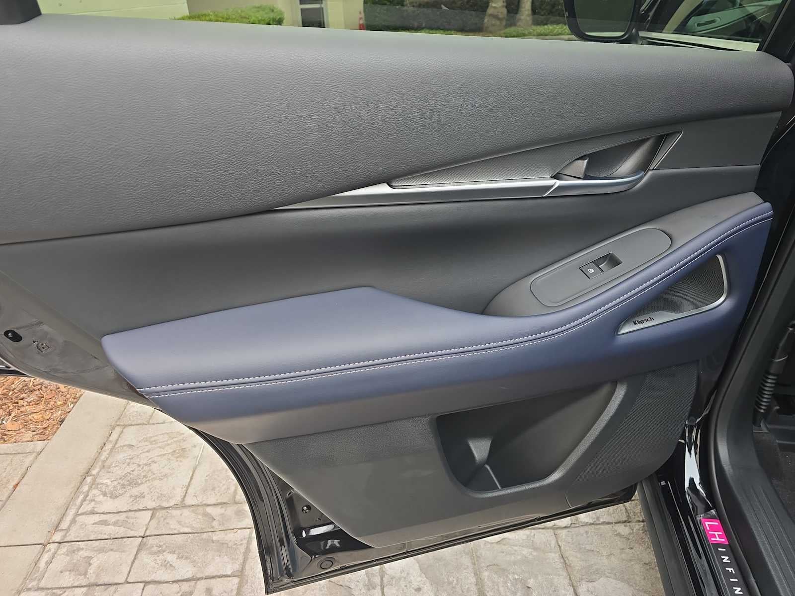 2027 INFINITI QX60 SPORT
