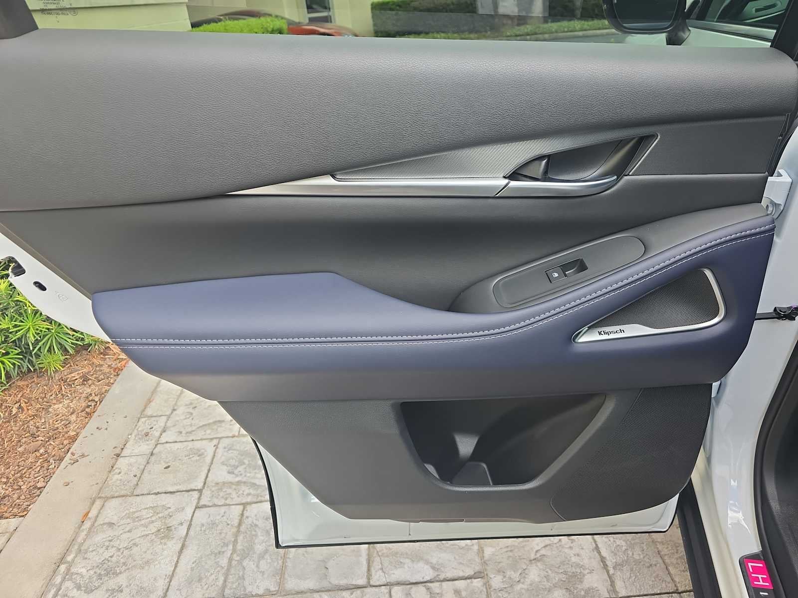 2027 INFINITI QX60 SPORT