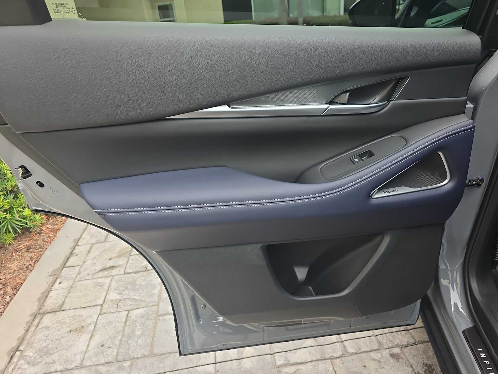 2027 INFINITI QX60 SPORT