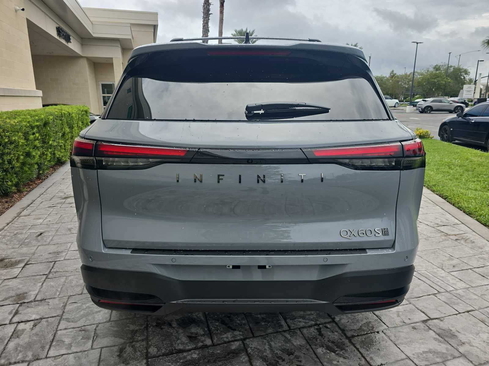 2027 INFINITI QX60 SPORT
