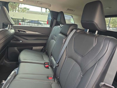 2026 INFINITI QX60 LUXE