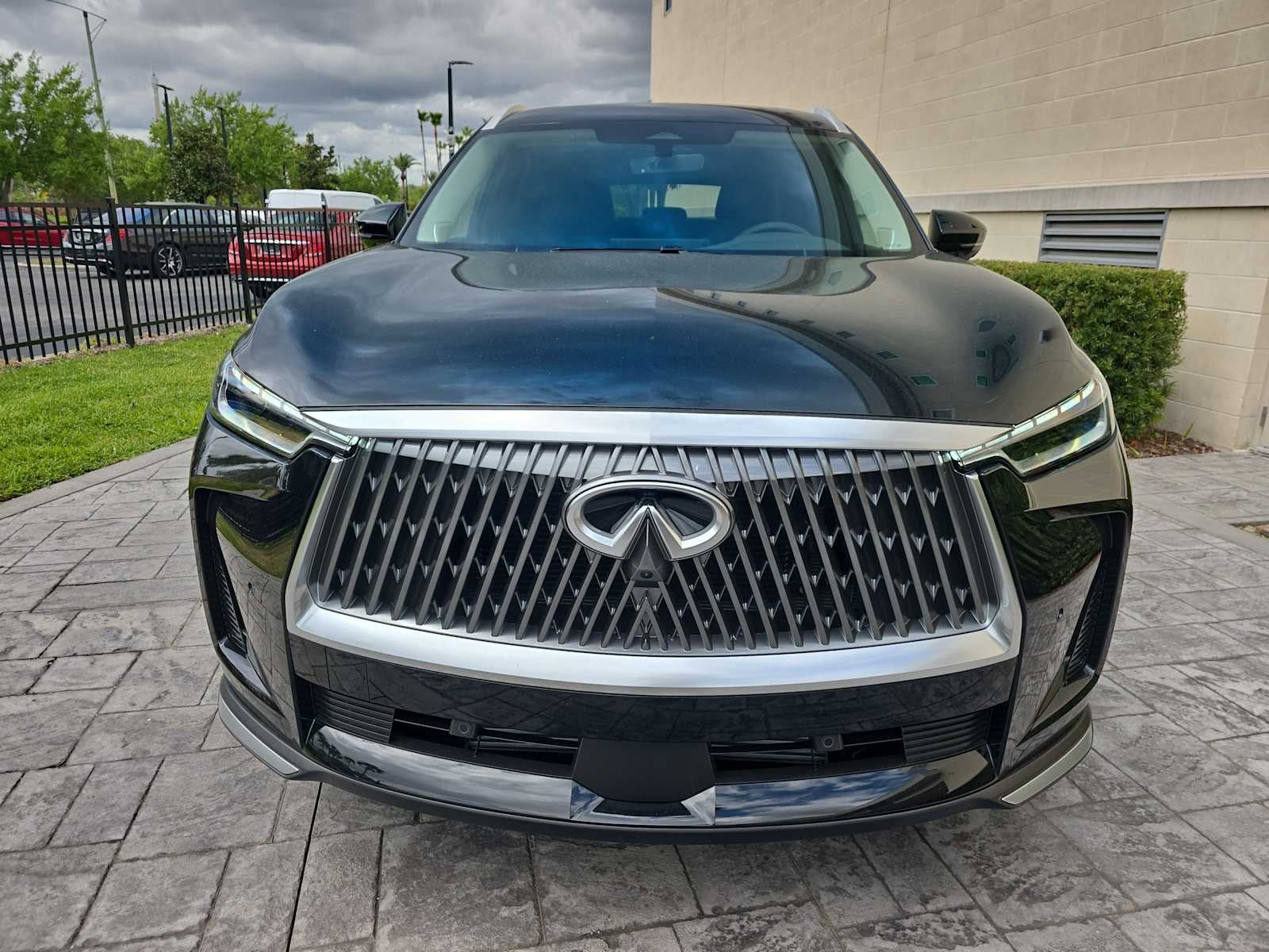 2026 INFINITI QX60 LUXE