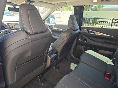 2026 INFINITI QX60 LUXE