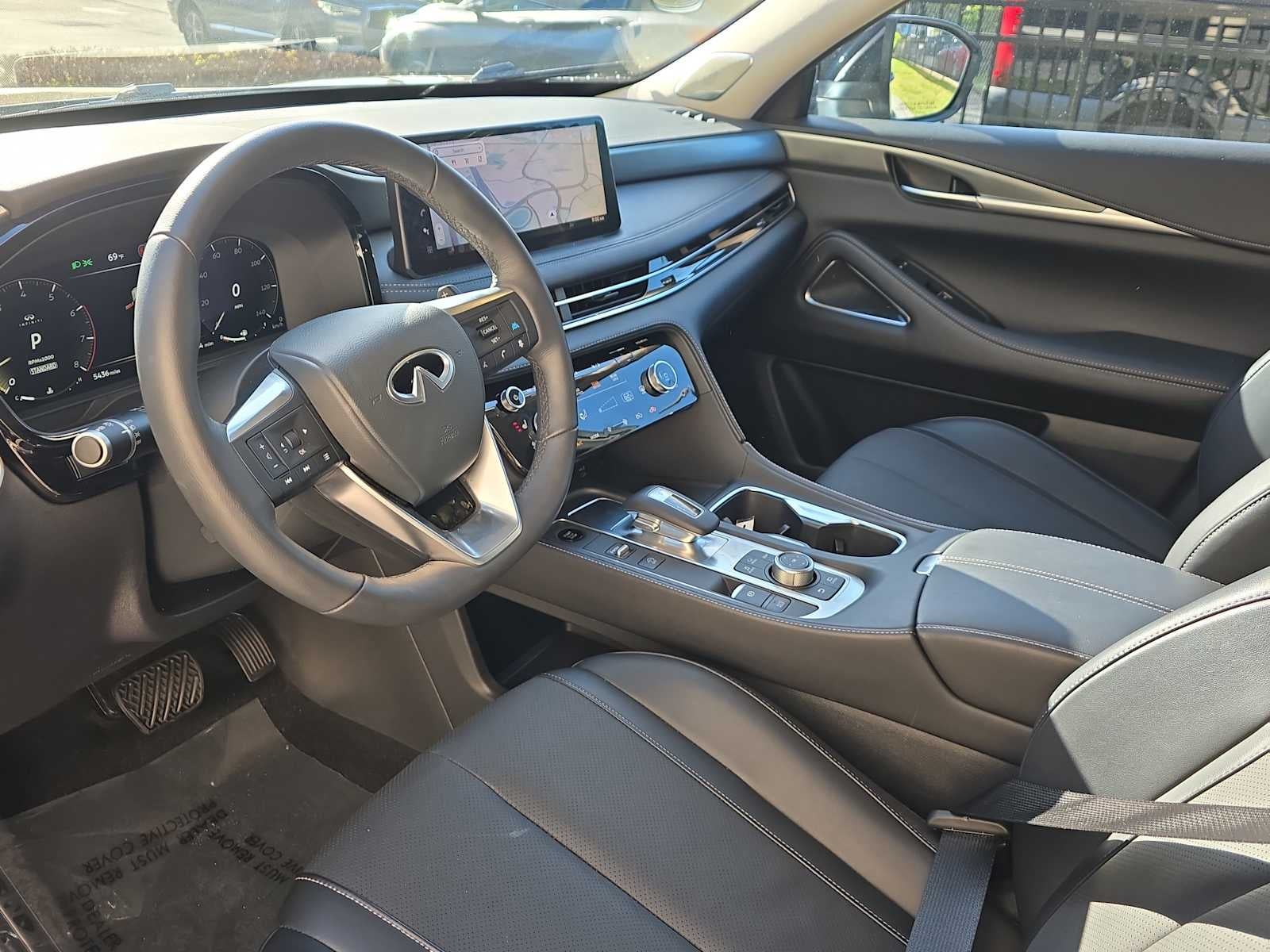 2026 INFINITI QX60 LUXE