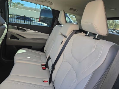 2026 INFINITI QX60 LUXE