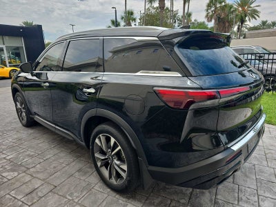 2025 INFINITI QX60 LUXE