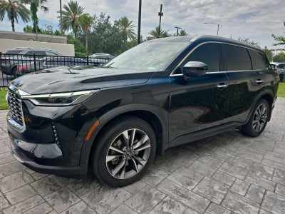 2025 INFINITI QX60 LUXE