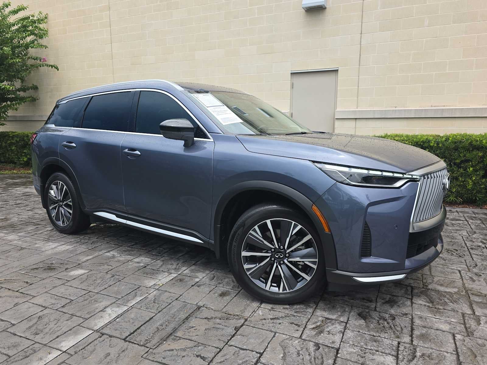 2026 INFINITI QX60 LUXE