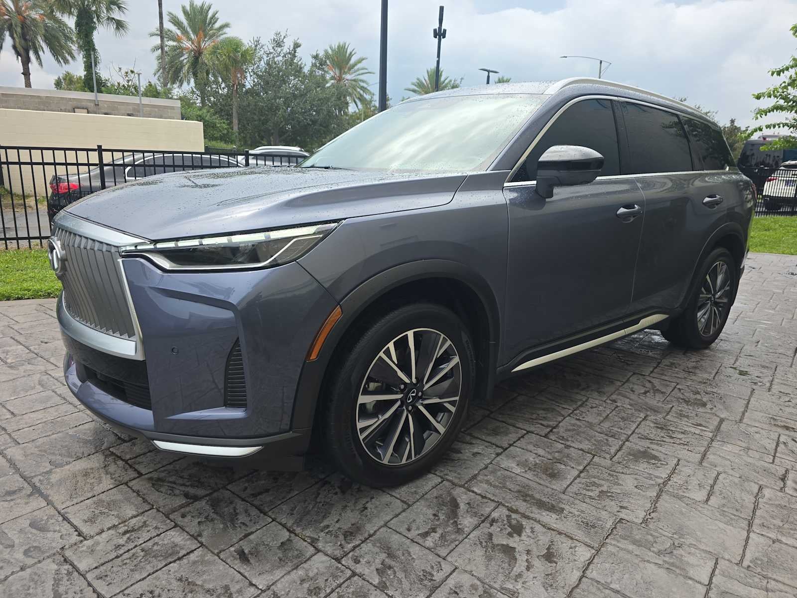 2026 INFINITI QX60 LUXE