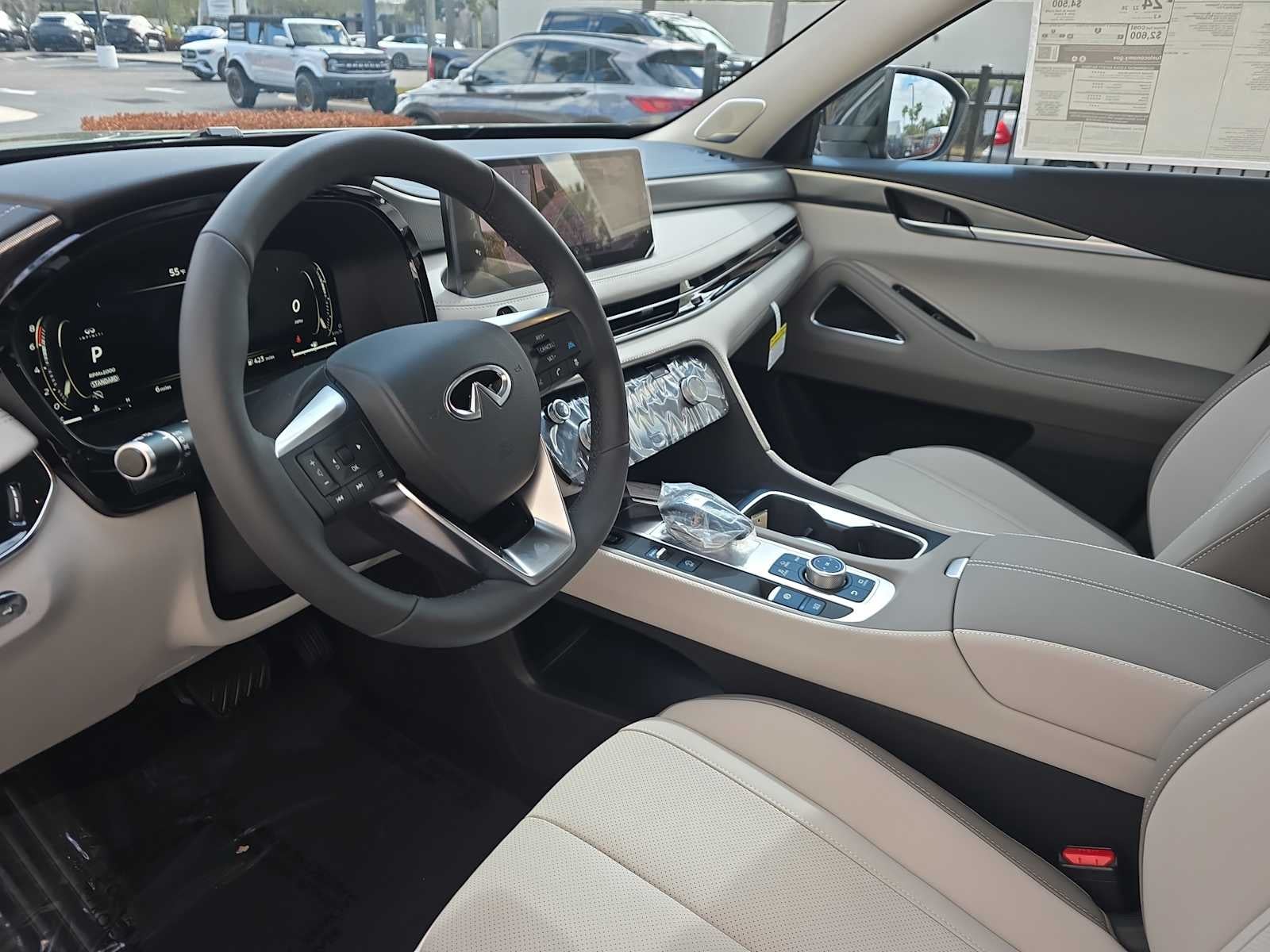 2026 INFINITI QX60 LUXE