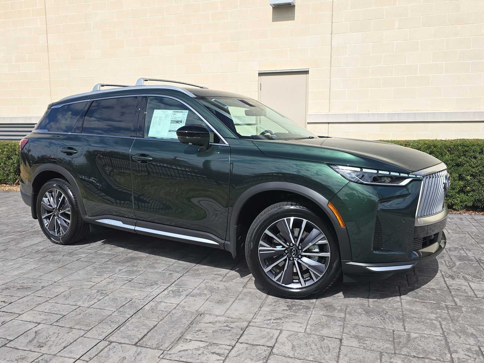 2026 INFINITI QX60 LUXE