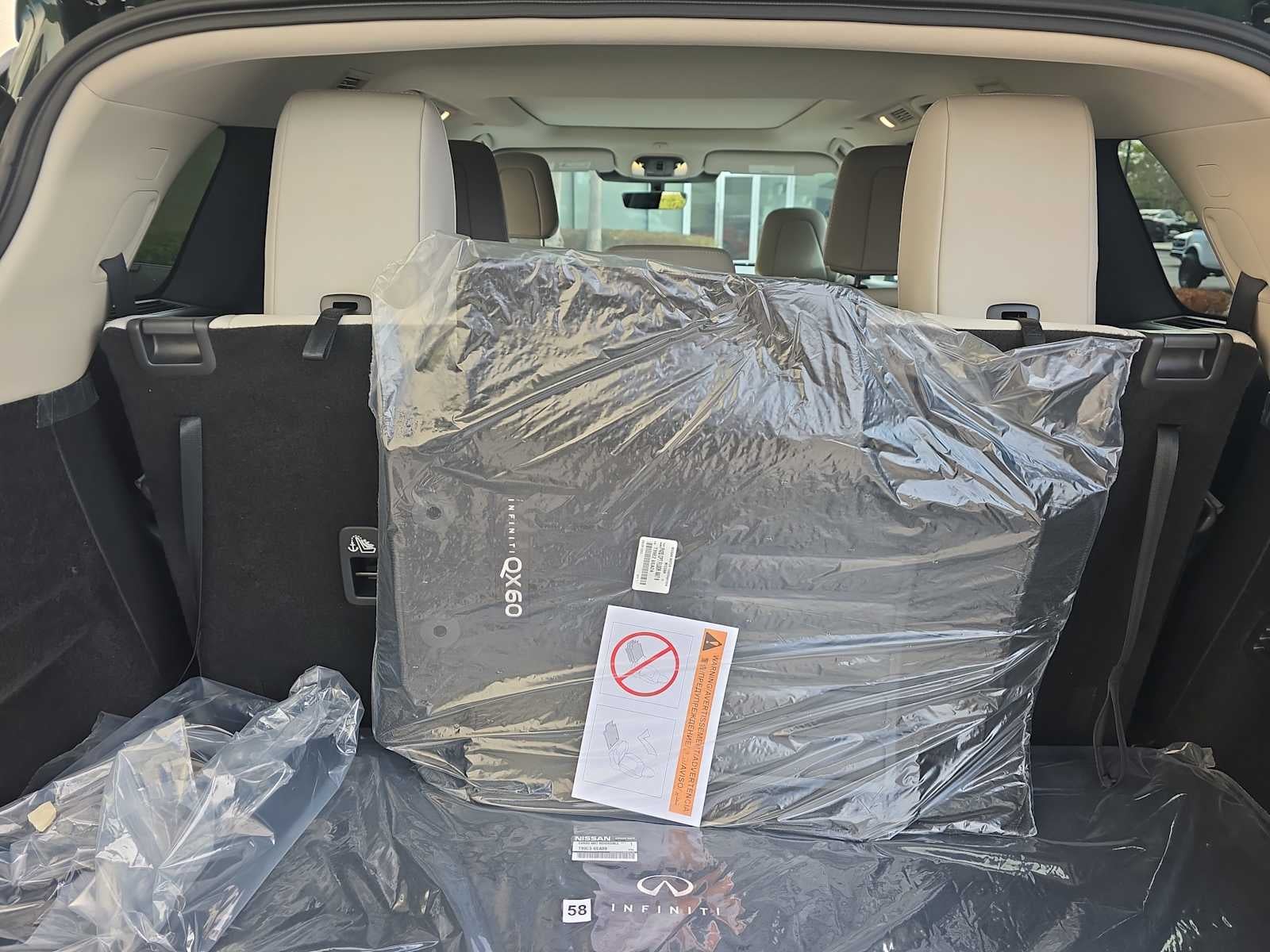 2026 INFINITI QX60 LUXE