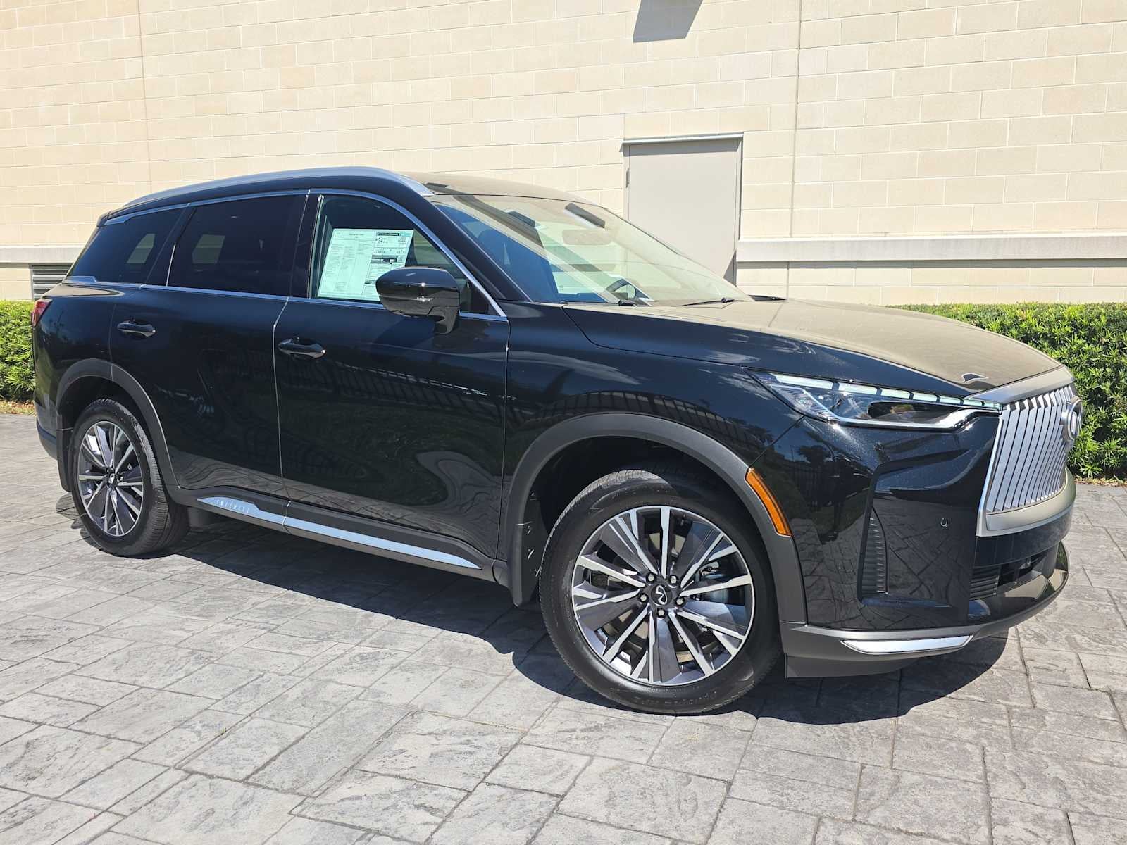 2026 INFINITI QX60 LUXE