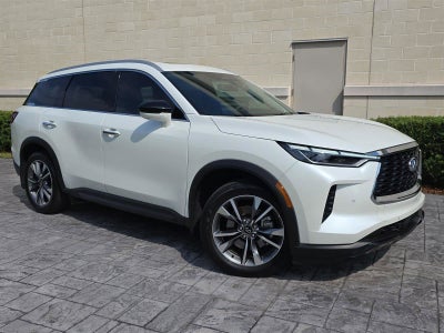 2025 INFINITI QX60 LUXE