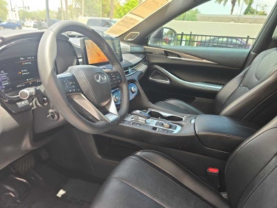 2025 INFINITI QX60 LUXE
