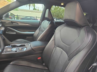 2025 INFINITI QX60 LUXE
