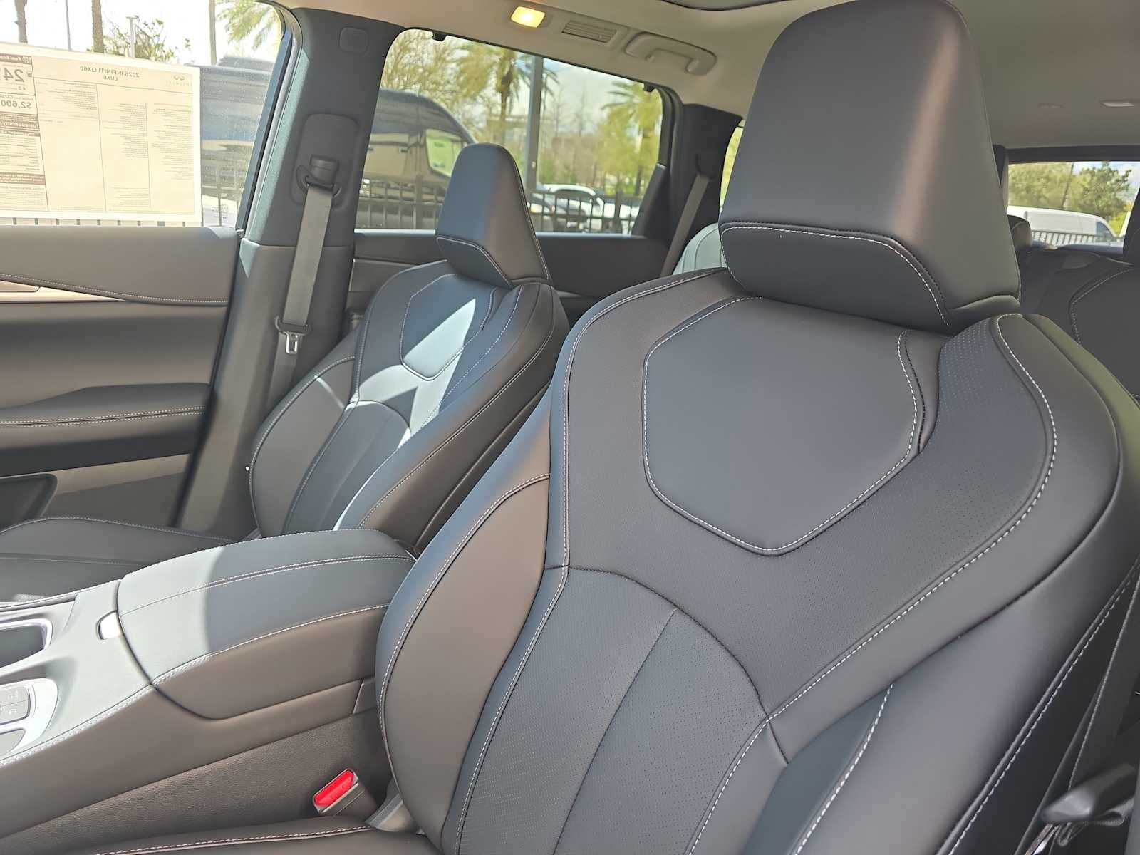 2026 INFINITI QX60 LUXE