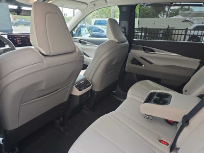 2026 INFINITI QX60 LUXE