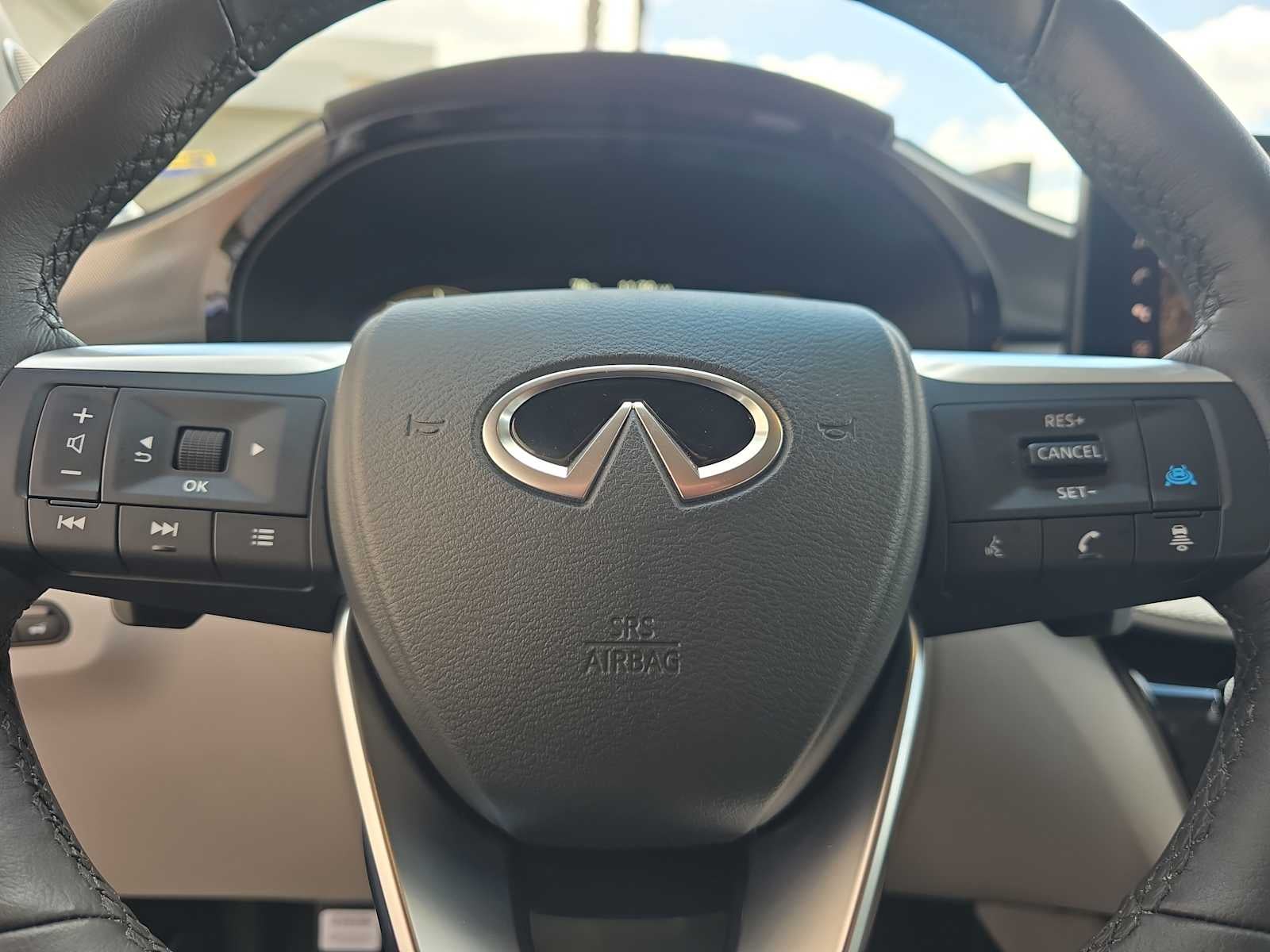 2026 INFINITI QX60 LUXE