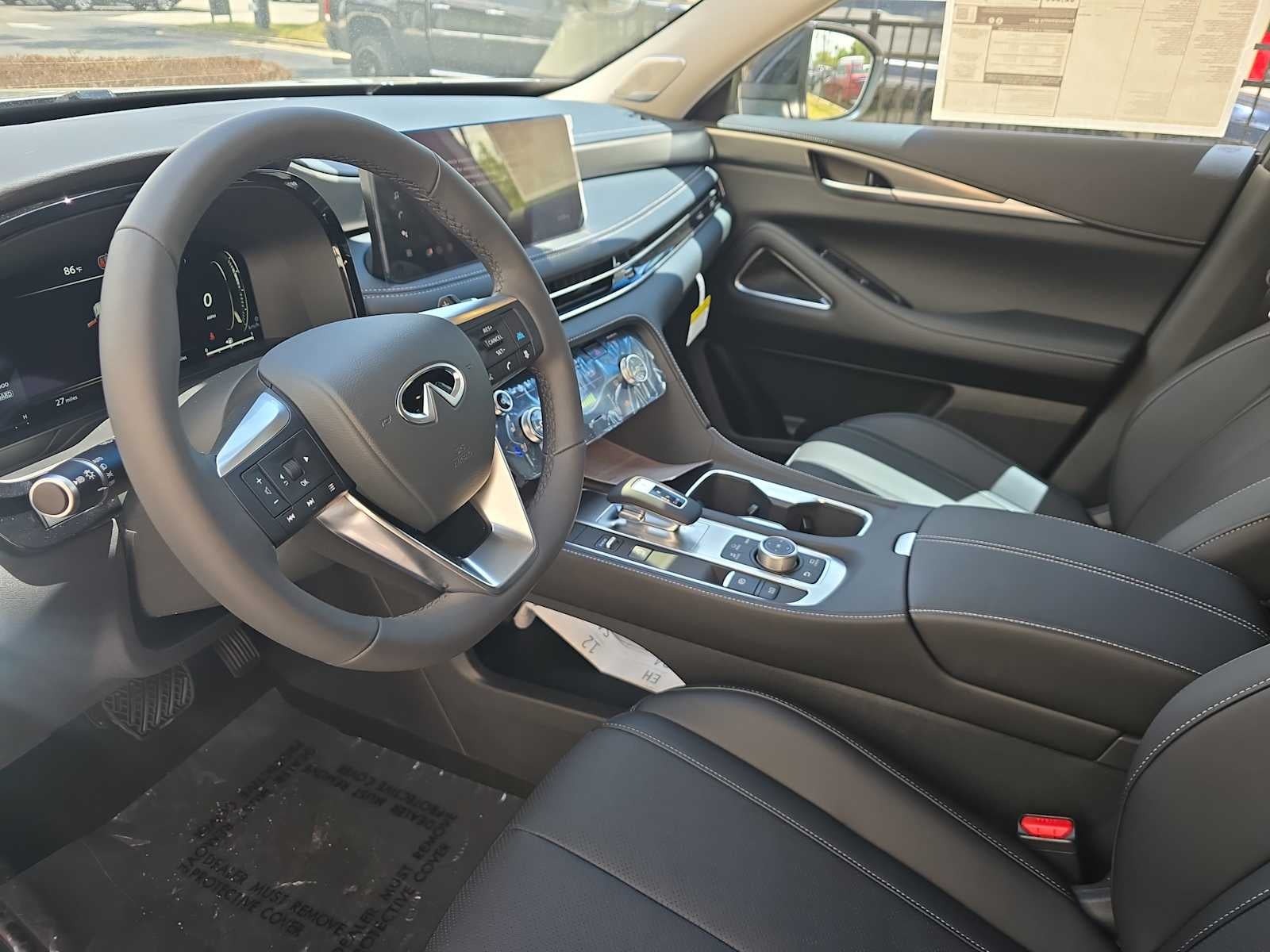 2026 INFINITI QX60 LUXE