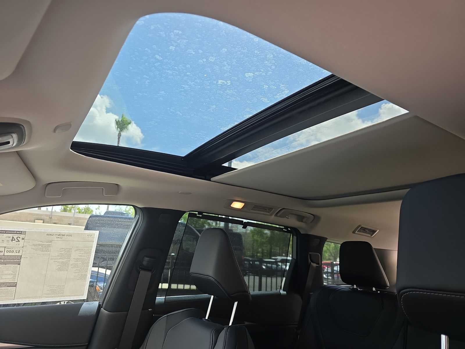 2026 INFINITI QX60 LUXE