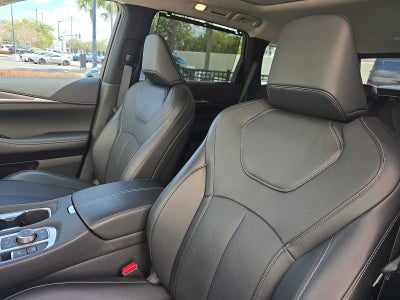 2026 INFINITI QX60 LUXE