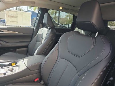 2026 INFINITI QX60 LUXE