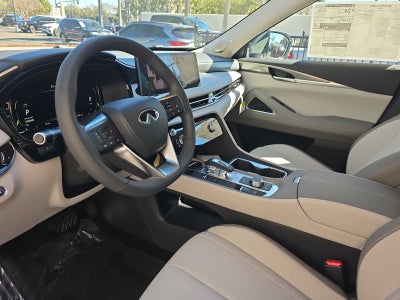 2026 INFINITI QX60 LUXE