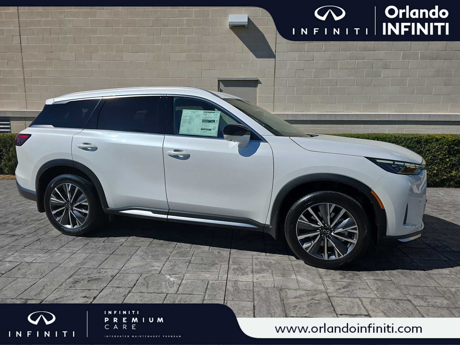 2026 INFINITI QX60 LUXE