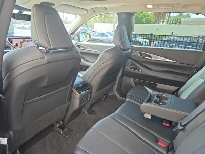 2026 INFINITI QX60 LUXE