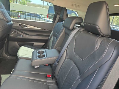 2025 INFINITI QX60 LUXE