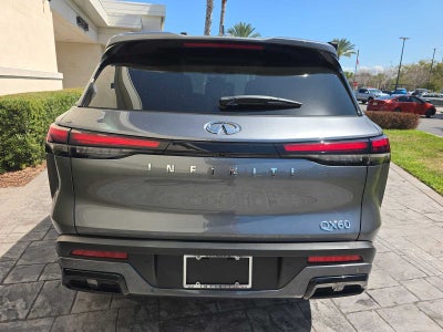 2025 INFINITI QX60 LUXE