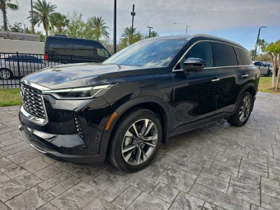 2025 INFINITI QX60 LUXE