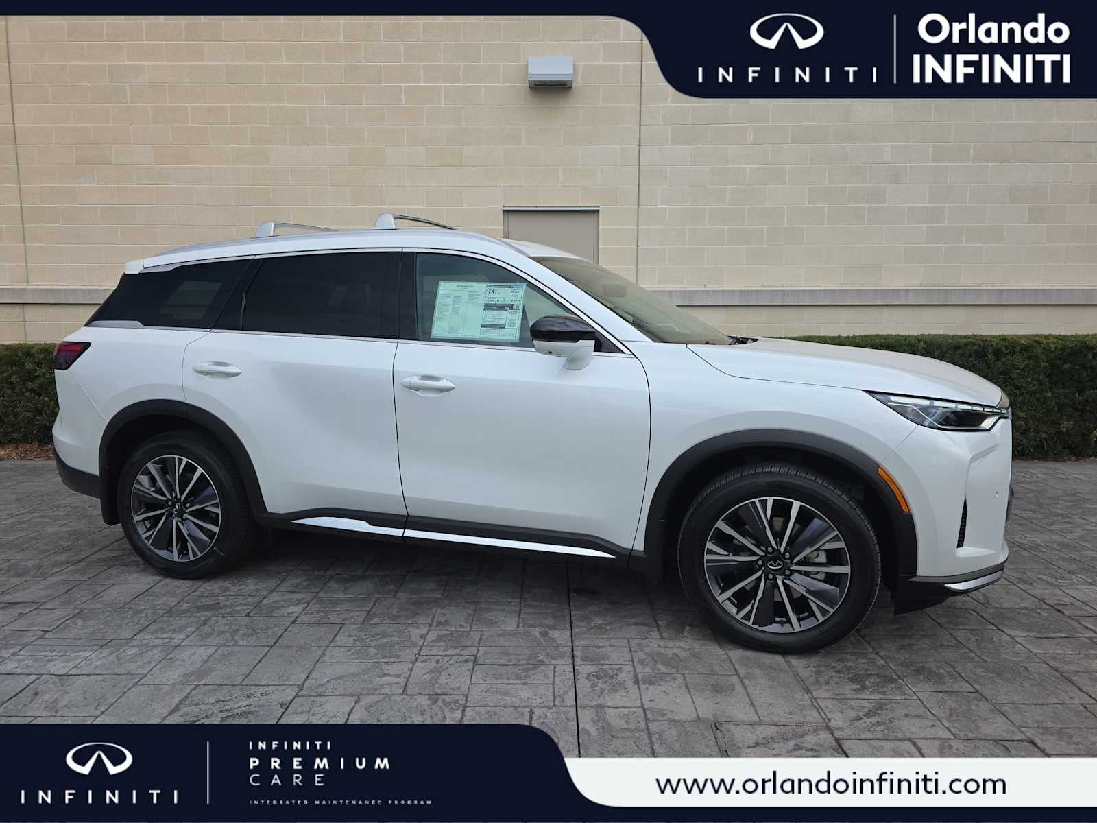 2026 INFINITI QX60 LUXE