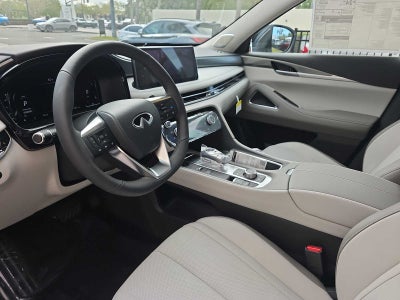 2026 INFINITI QX60 LUXE