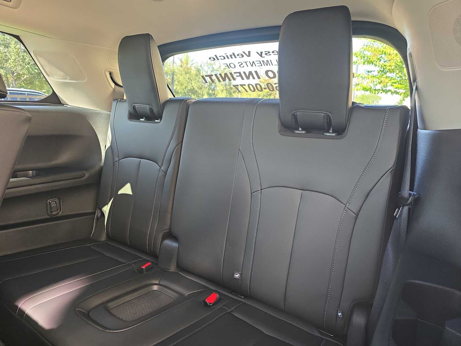 2026 INFINITI QX60 LUXE
