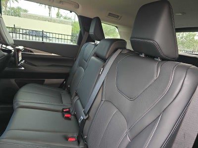 2026 INFINITI QX60 LUXE