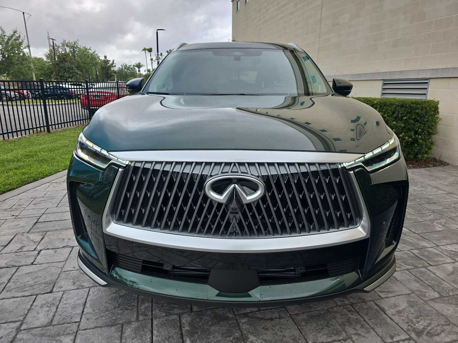 2026 INFINITI QX60 LUXE