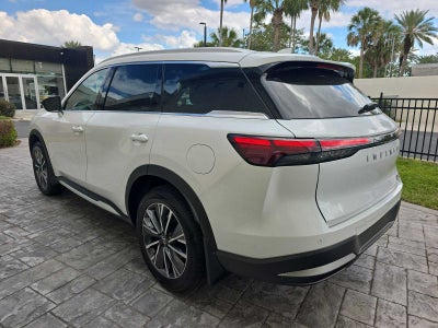 2026 INFINITI QX60 LUXE